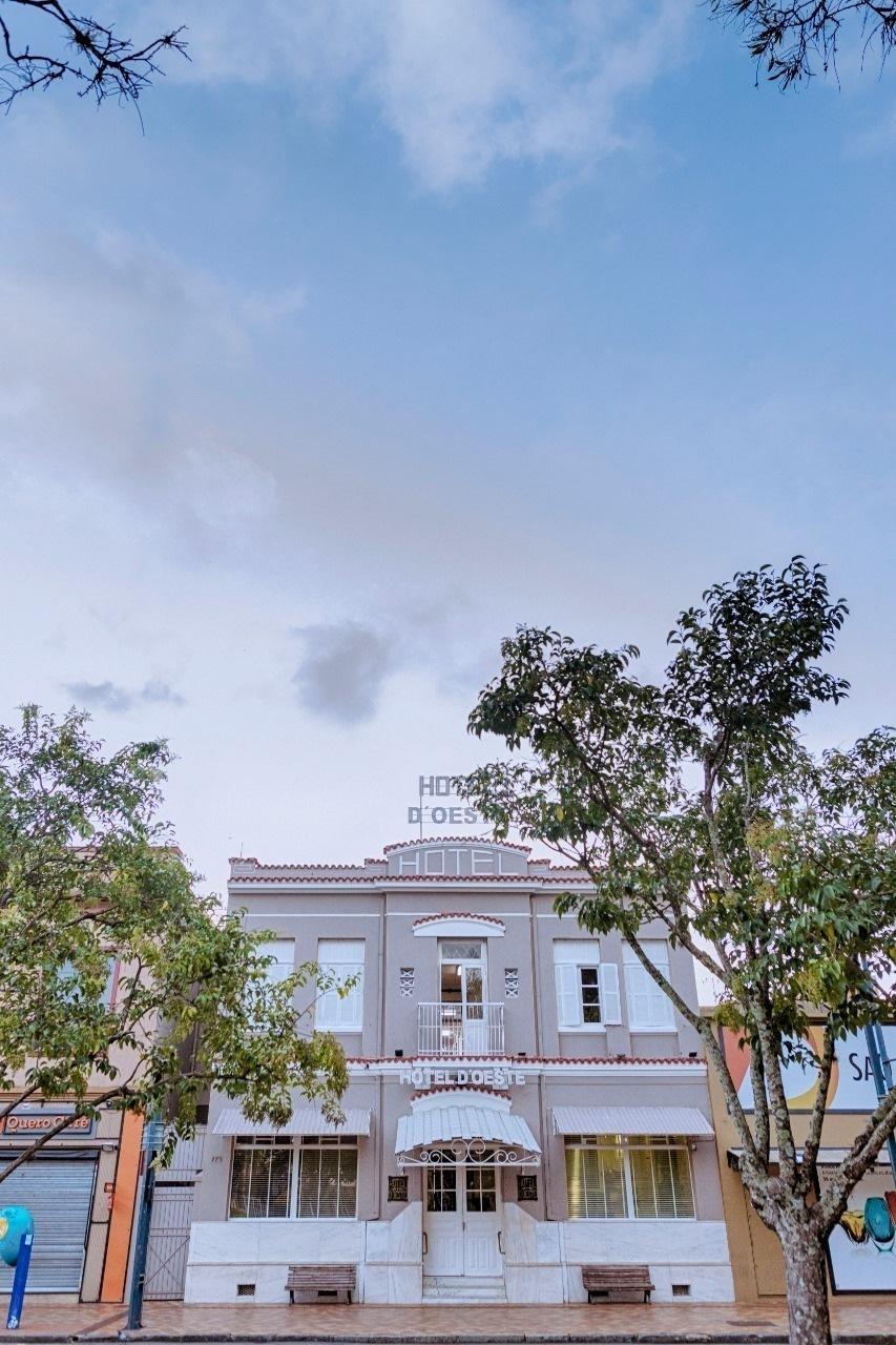 Mova Hotel D'Oeste - Localizado Em Frente A Praca Principal Da Cidade, Na Area Central - Pe Na Praca Poços de Caldas Eksteriør bilde